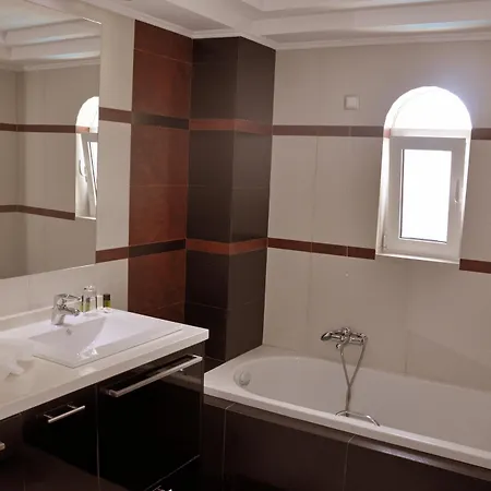 Aparthotel Daniel Luxury 4*