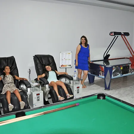 Hotel apartamentowy Daniel Luxury Rhodes City