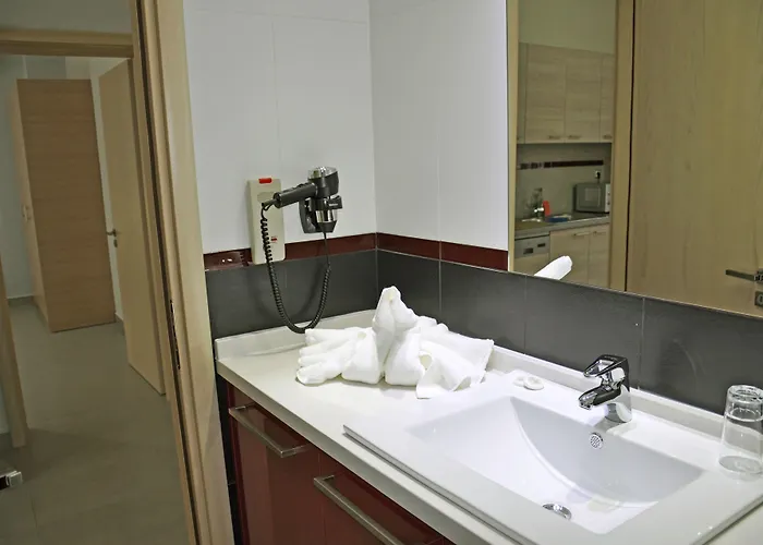 Daniel Luxury Rhodes City