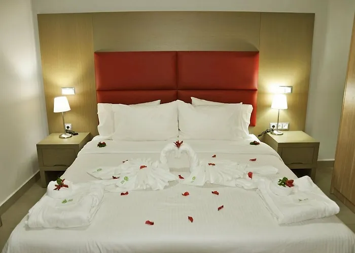 شقة فندقية Daniel Luxury 4*